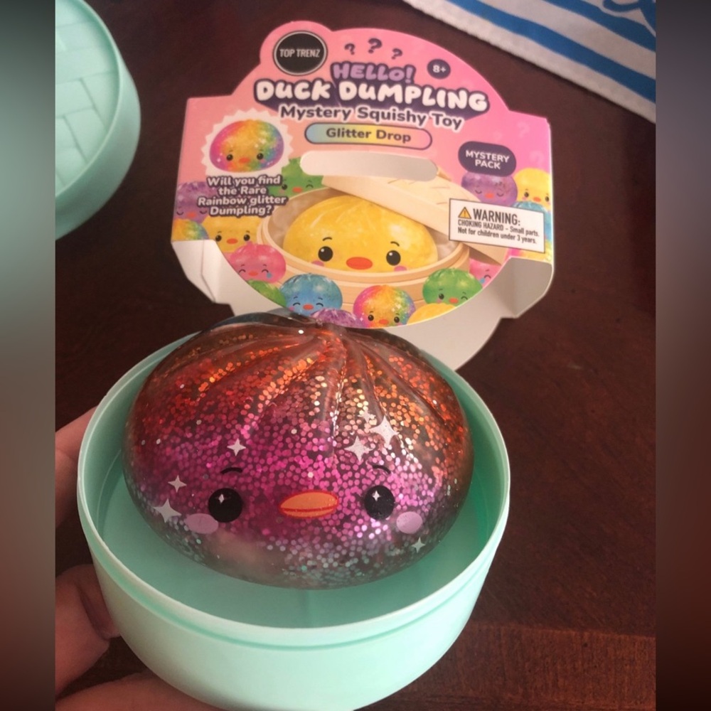 Top trenz rainbow glitter duck dumpling rare new